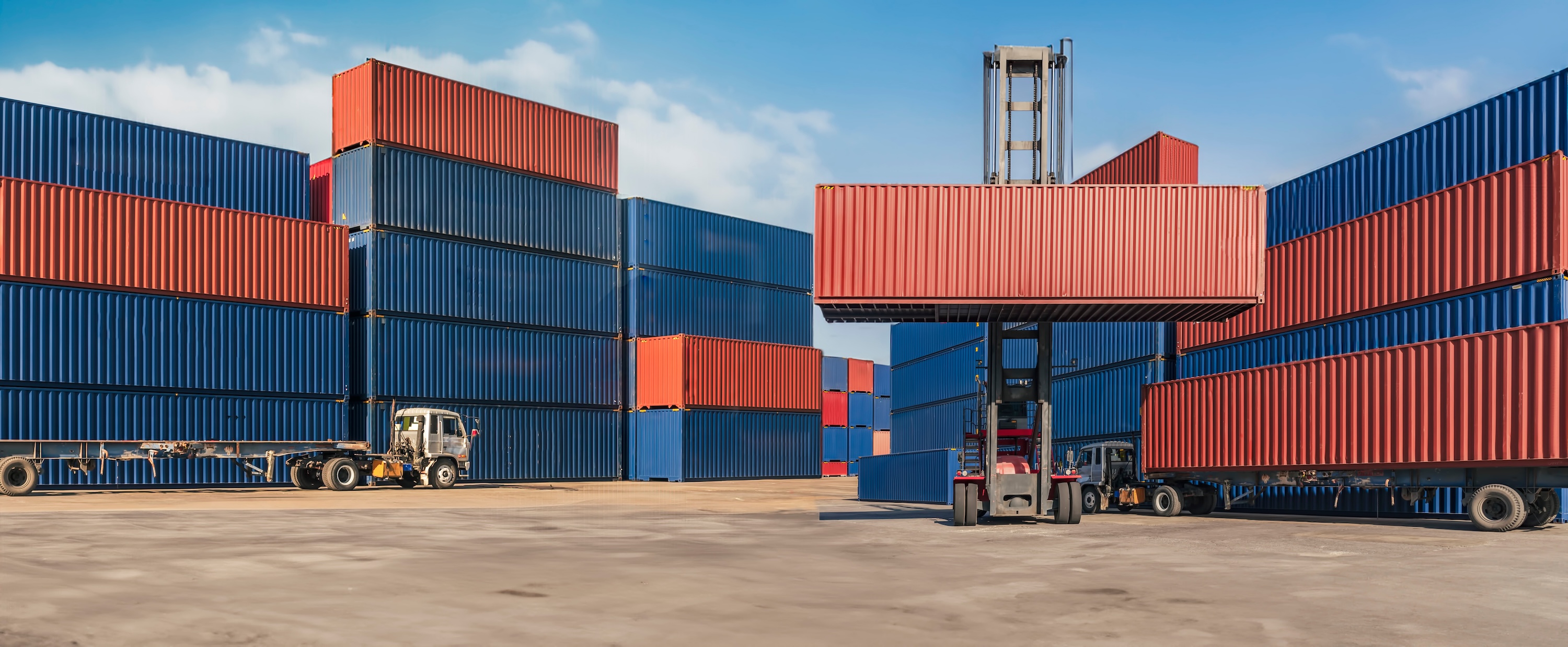 International Moving Containers